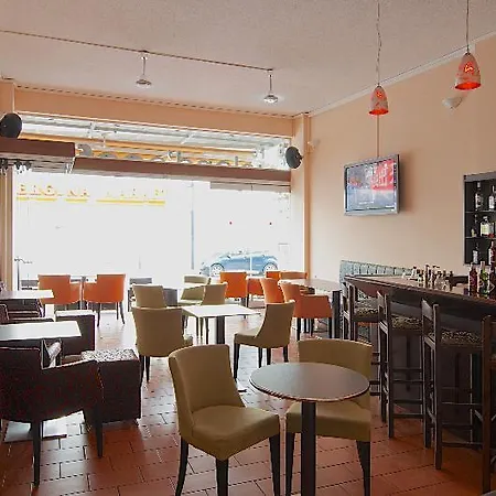 Hotel Blue Island 3*