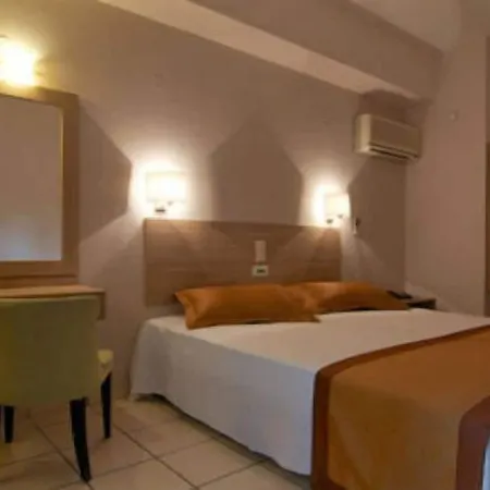 Hotel Blue Island 3*