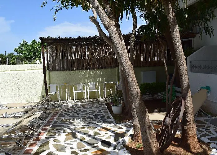 Blue Island Hersonissos (Crete)