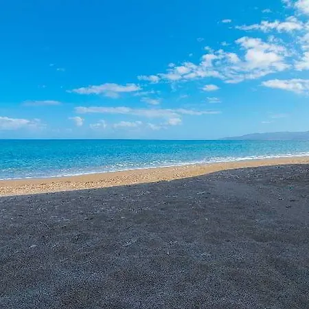 Отель Blue Island 3*