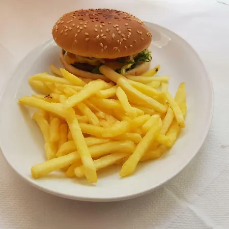 Готель Blue Island Херсонісос