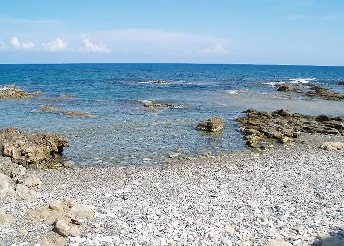 Blue Island מלון הרסוניסוס